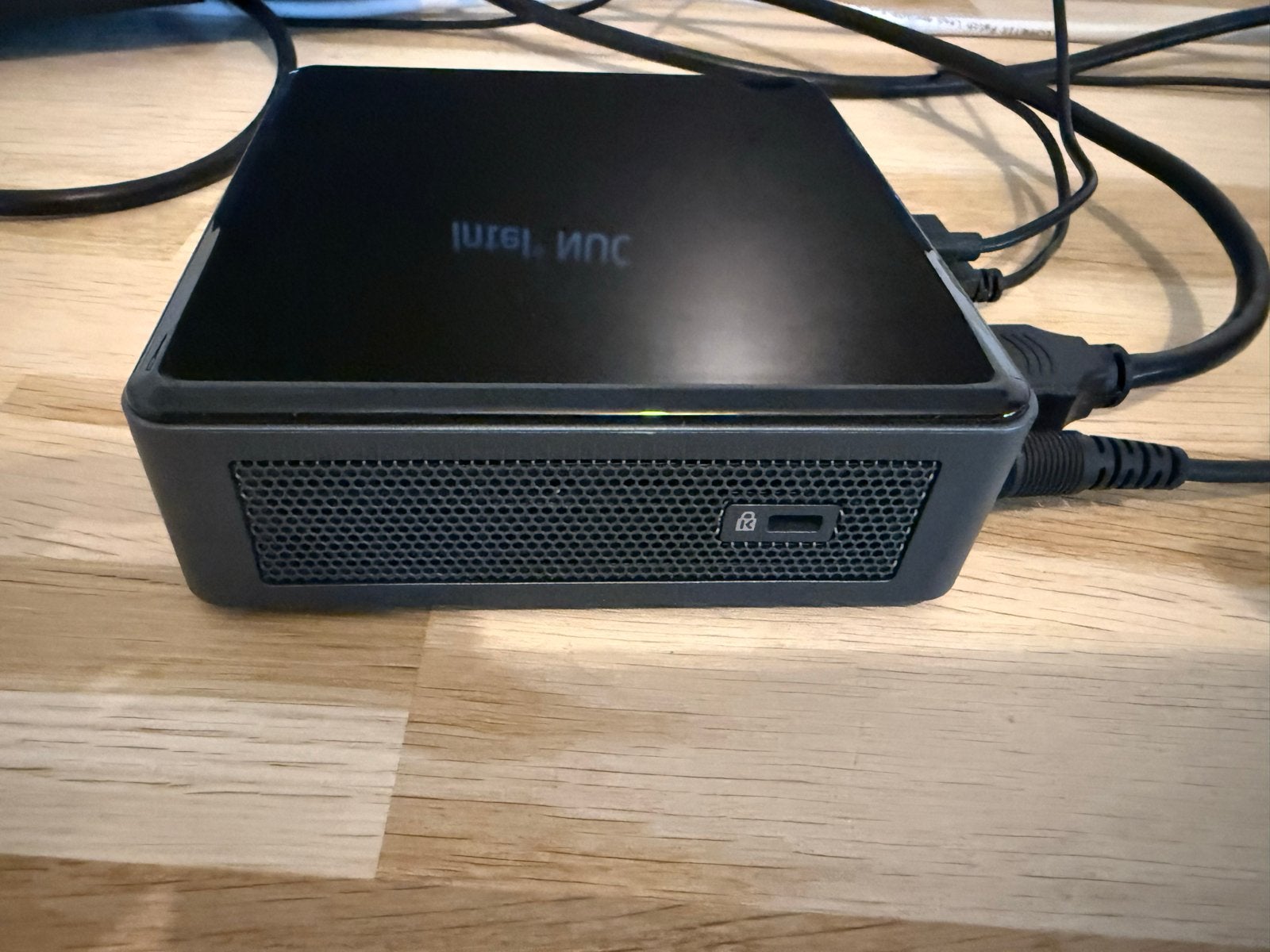 Intel NUC i3-10110U Mini PC - 16GB RAM, 238GB SSD, Computers en Software, Desktop Pc's, Zo goed als nieuw, 2 tot 3 Ghz, SSD, 16 GB