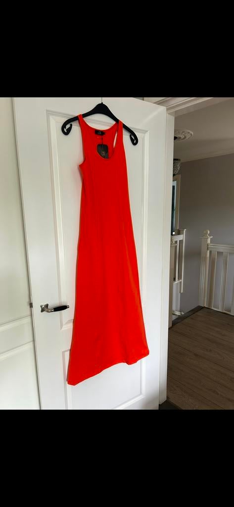 Oranje jurk S M of L - WK voetbal jurk lang - nieuw, Kleding | Dames, Jurken, Ophalen of Verzenden, Nieuw, Oranje, Onder de knie