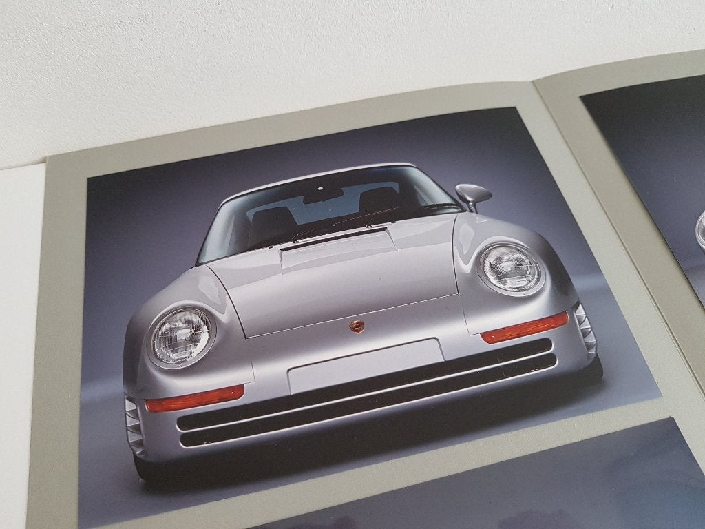 Porsche 959 - Zeldzame originele presentatiemap beginperiode, Boeken, Ophalen of Verzenden, Porsche, Porsche