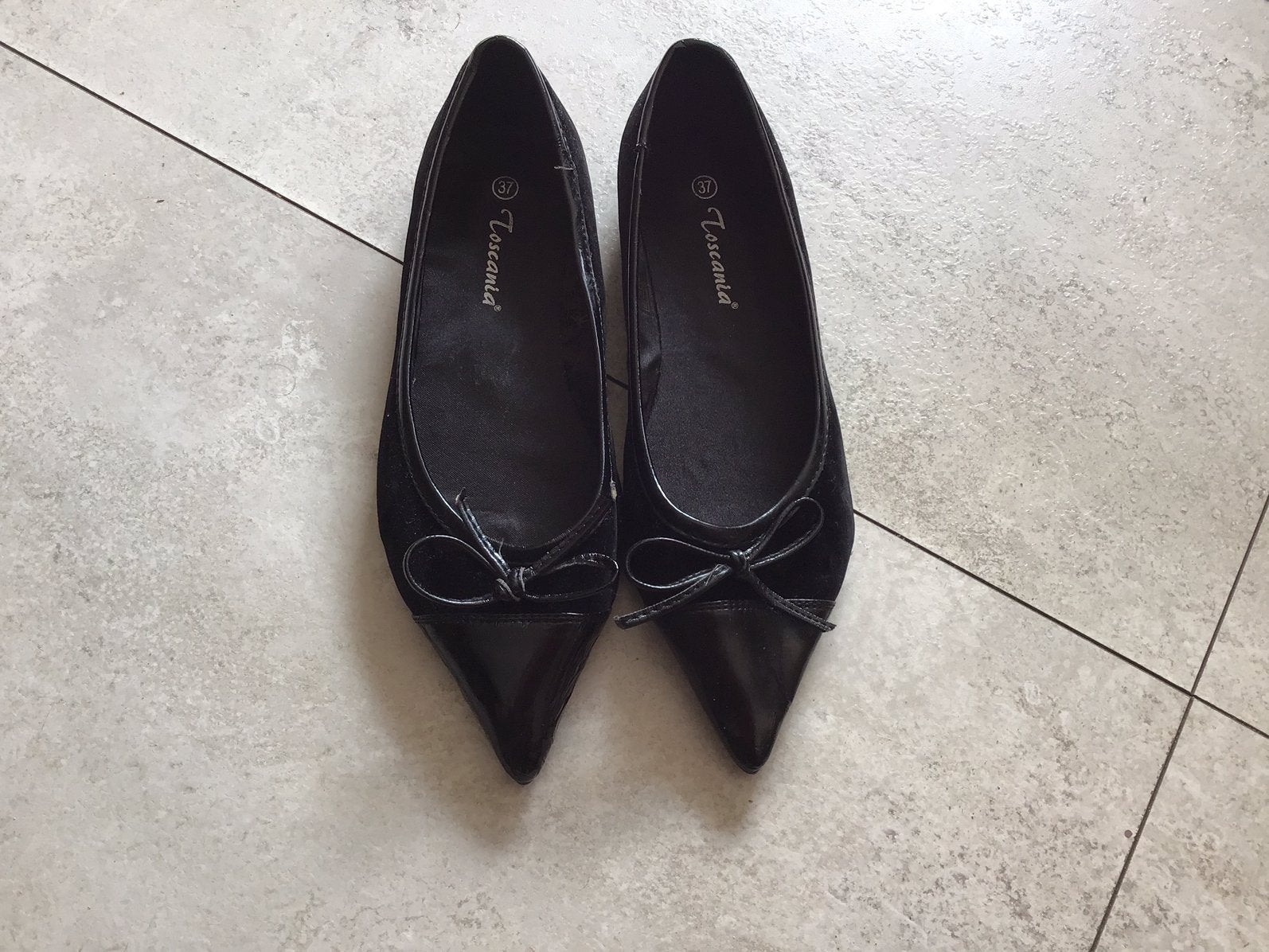 Leuke elegante zwarte schoenen/ flatjes maat 37, Kleding | Dames, Schoenen met lage hakken, Zwart, Nieuw, Ophalen of Verzenden