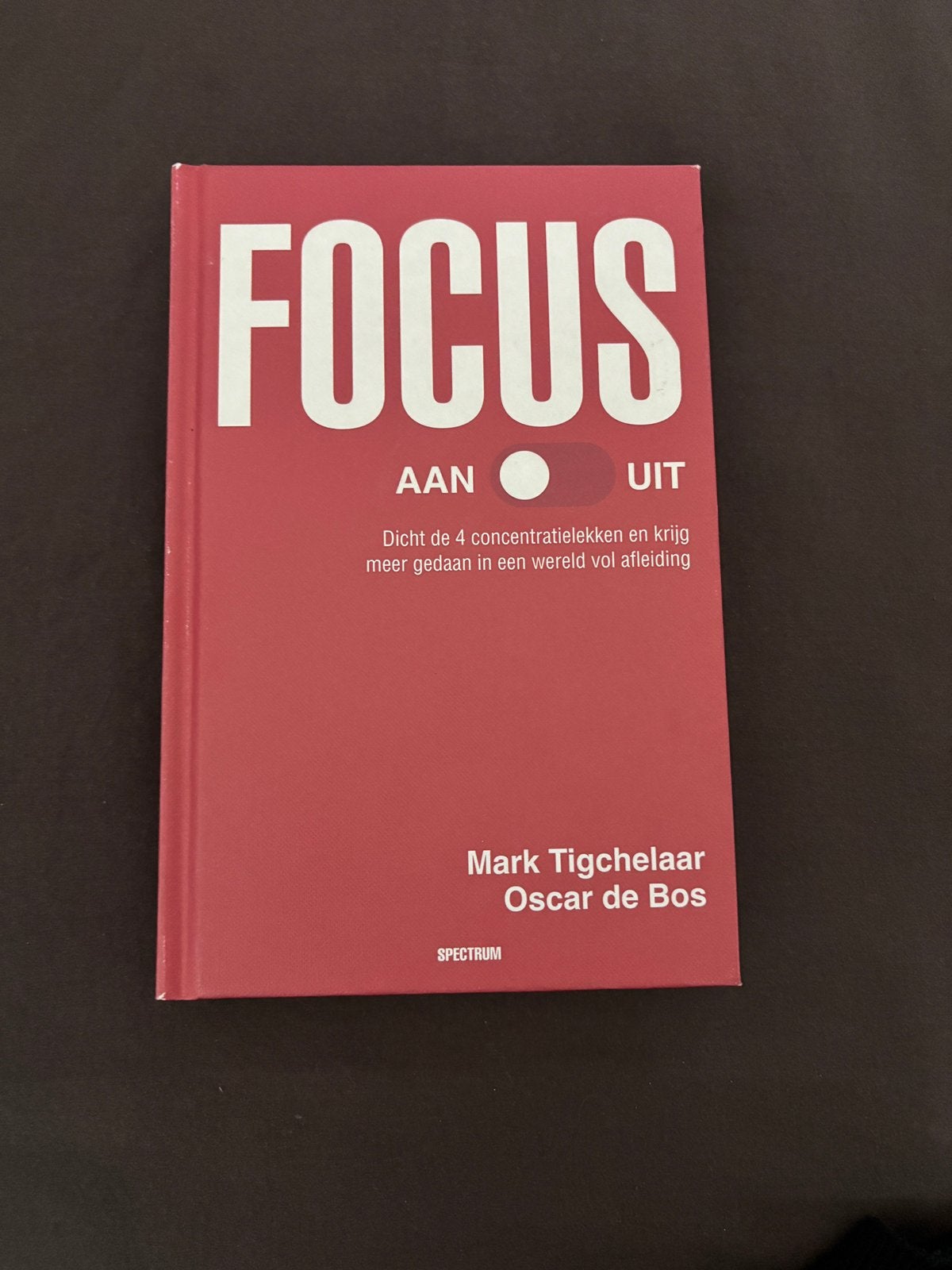 FOCUS aan uit Mark Tigchelaar, Boeken, Kunst en Cultuur | Fotografie en Design, Verzenden, Zo goed als nieuw