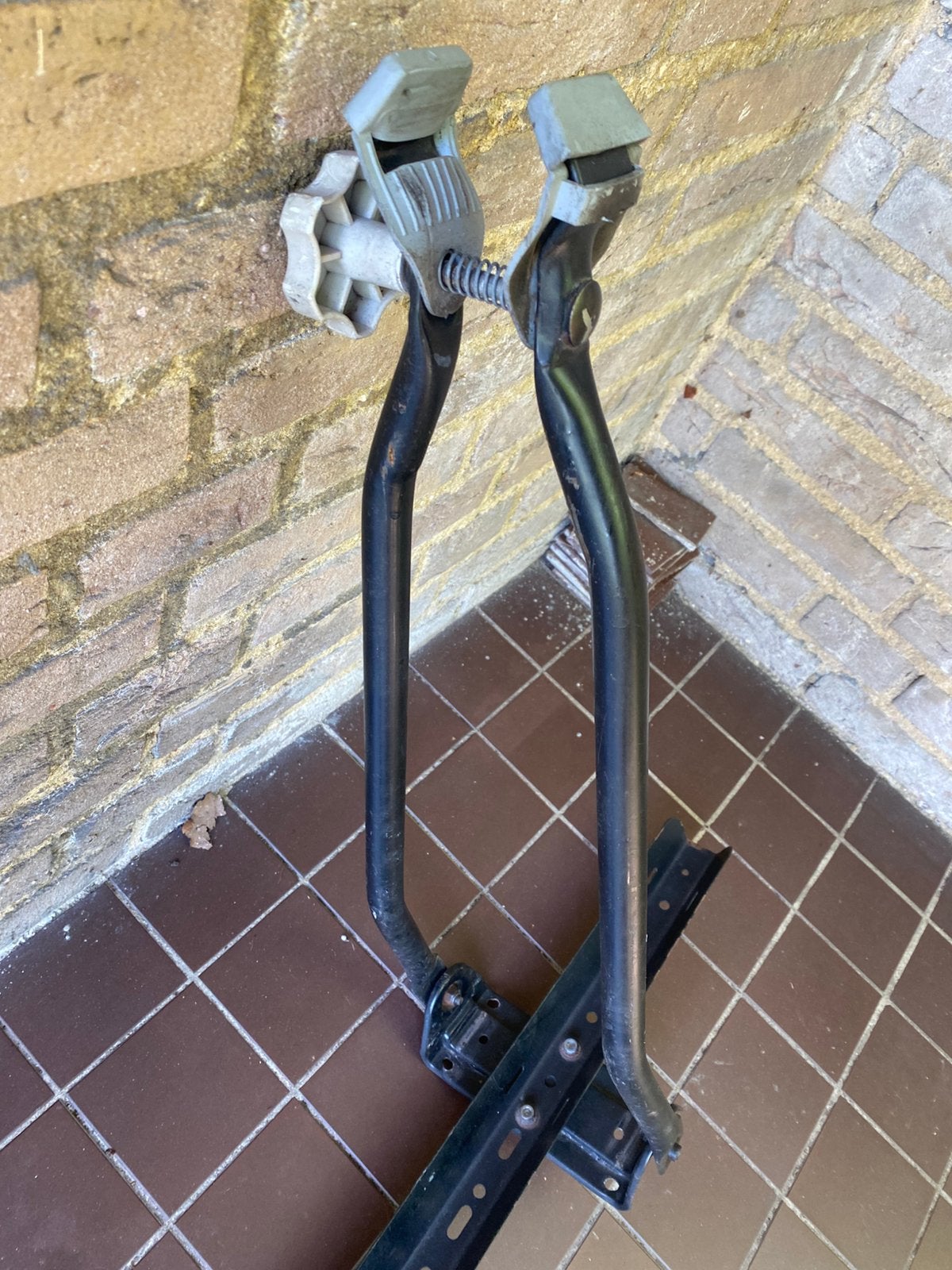 Fietsendrager beugel dakdrager, Ophalen, 1 fiets, Gebruikt, Fietsendrager-accessoire