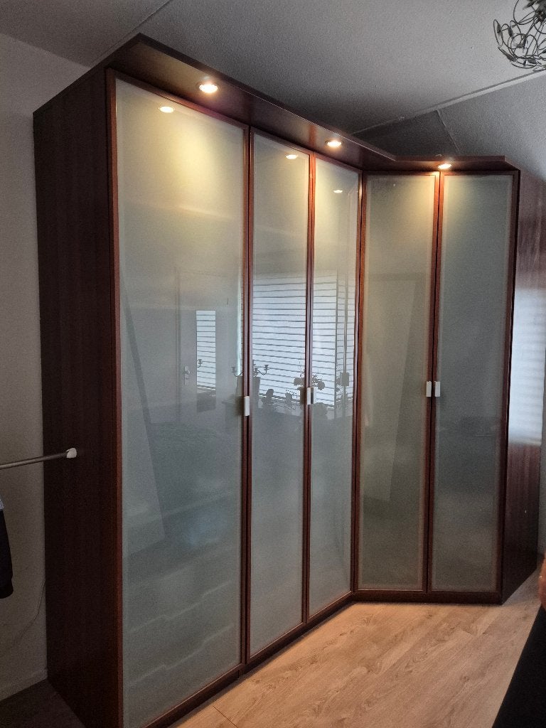 Hoek kledingkast slaapkamer, Huis en Inrichting, Gebruikt, 50 tot 75 cm, Ophalen, Met deur(en)