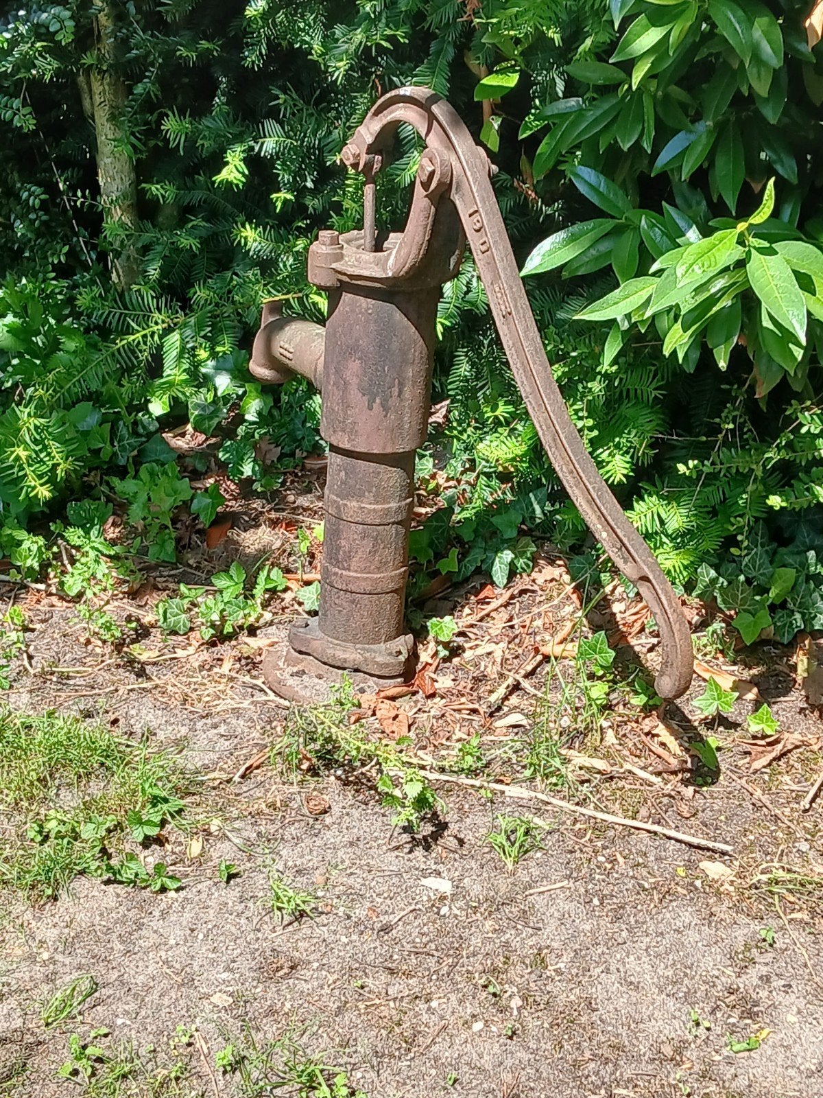 Vintage gietijzeren grondwaterpomp - Decoratief, Ophalen