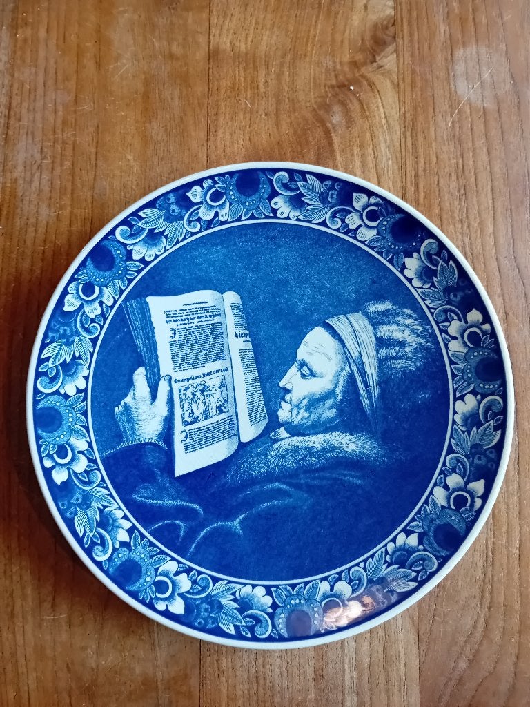 Delfts blauw wandbord - De moeder van Rembrandt, Antiek en Kunst, Ophalen of Verzenden