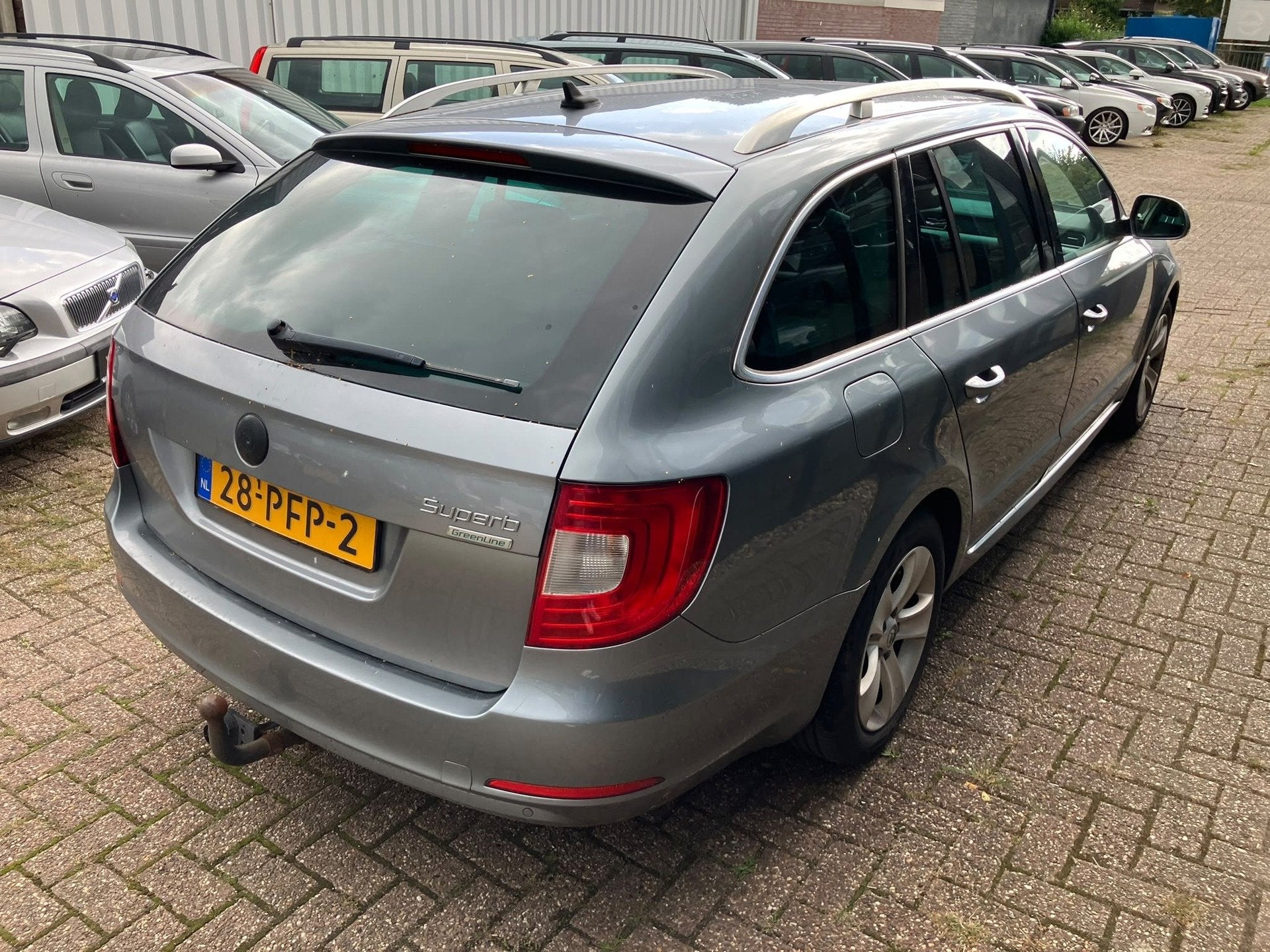 Skoda Superb Combi 1.6 TDI Greenline Ambition Business Line, Auto's, Voorwielaandrijving, Euro 5, Stof, Gebruikt