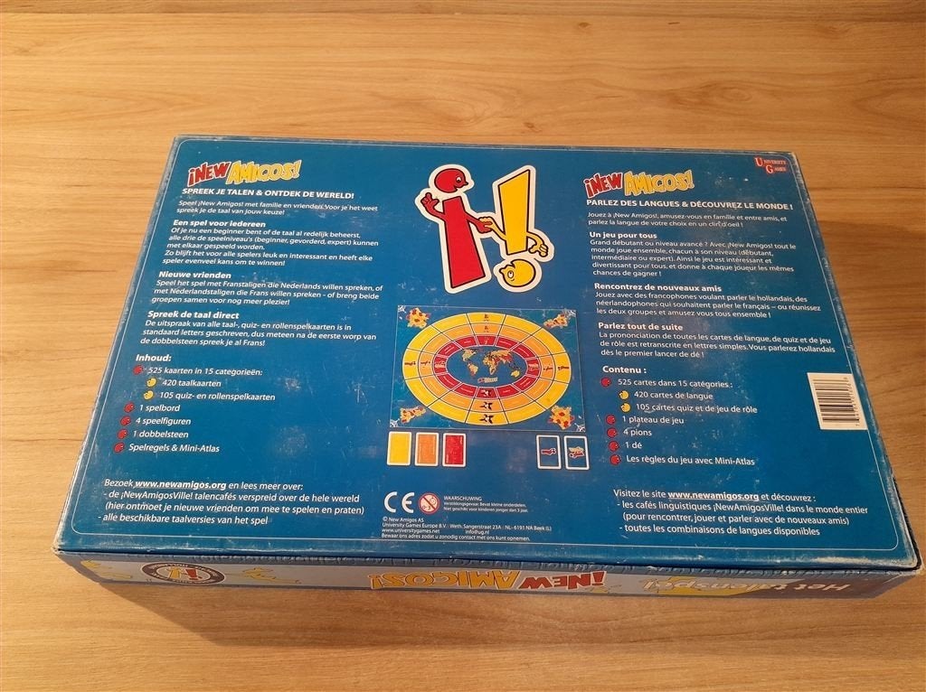 New Amigos - Het talenspel - Nederlands - Frans - s5868, Hobby en Vrije tijd, Gezelschapsspellen | Bordspellen, Verzenden, Zo goed als nieuw