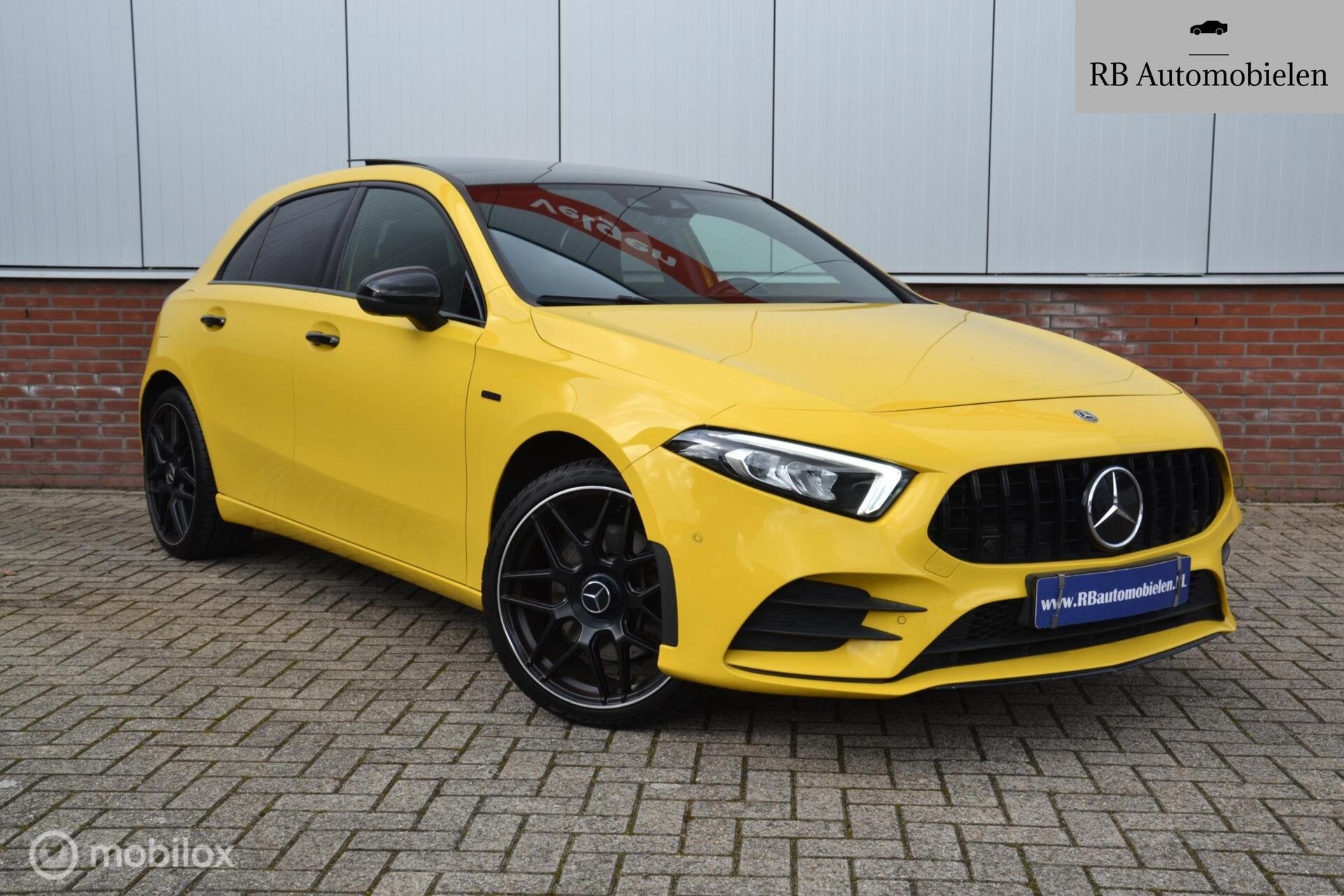 Mercedes A-klasse 250 e Premium Plus|84.817km|Stoelvrw|Pano|, Auto's, Gebruikt, 4 cilinders, Bedrijf, Hybride Elektrisch/Benzine