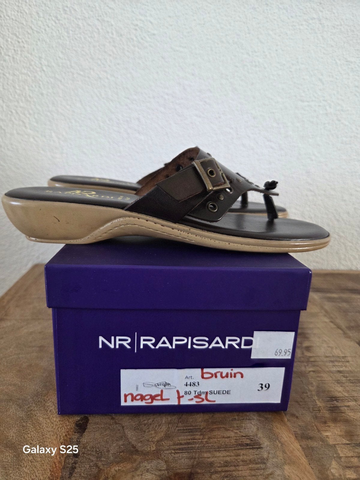 Nieuwe Damesslippers Rapisardi Maat 38, Slippers, Bruin, Nieuw, Ophalen of Verzenden