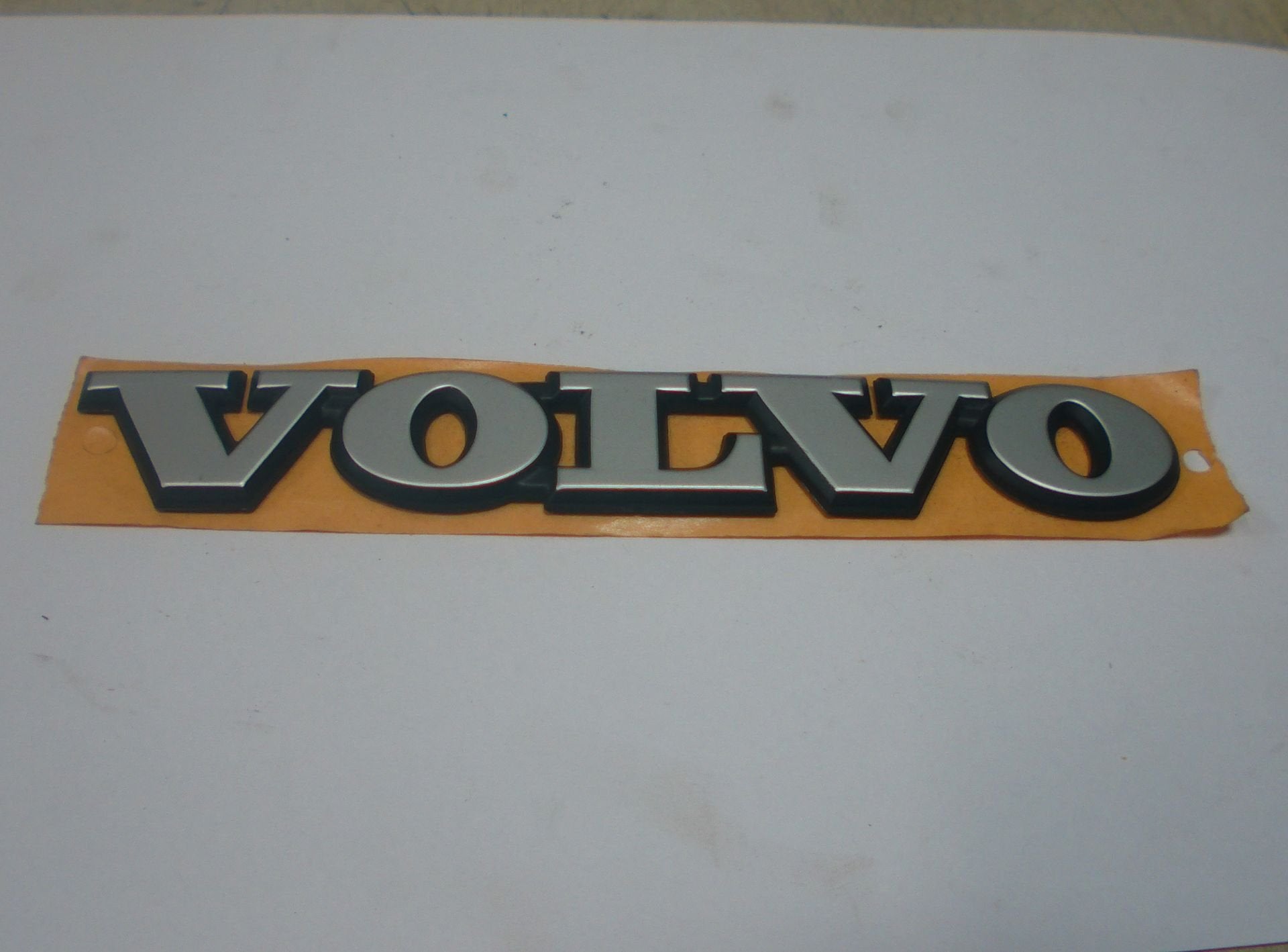 VOLVO 200 EN 700 EMBLEEM NIEUW, -, -, Nieuw, Ophalen of Verzenden