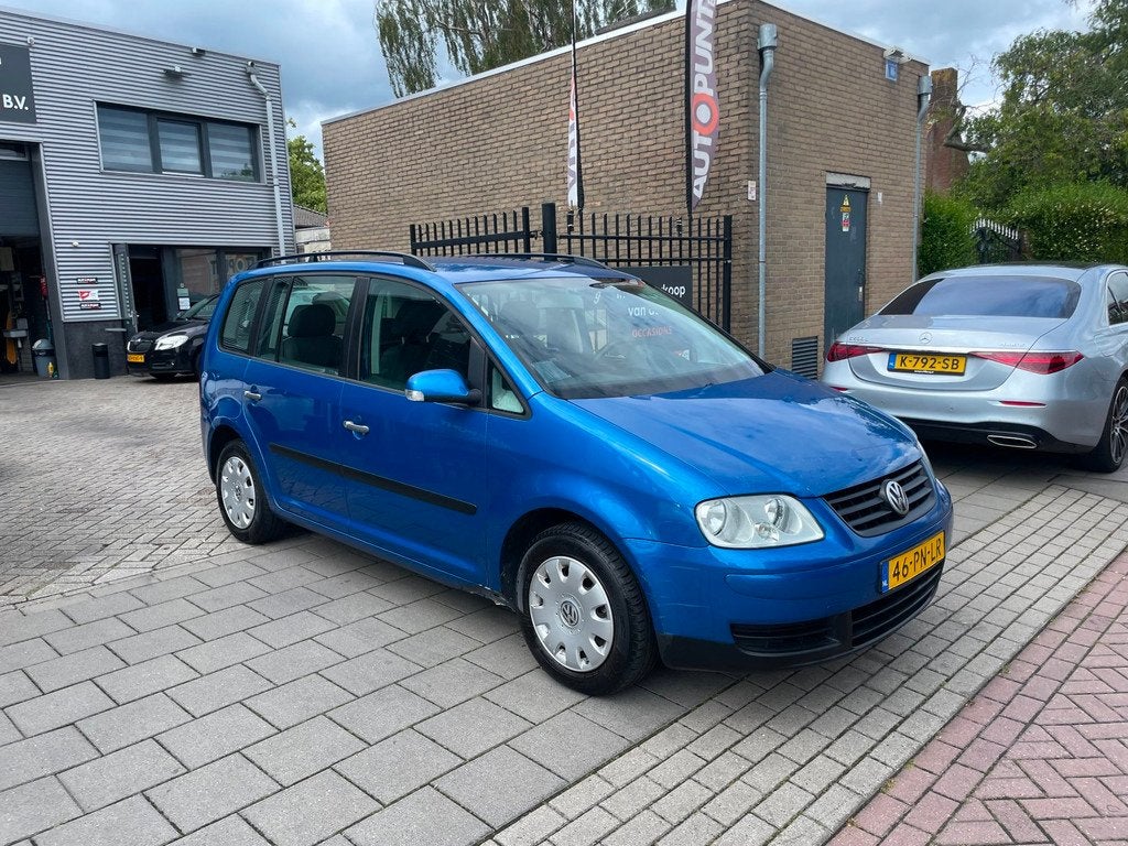 Volkswagen Touran 1.6 Athene Trekhaak Airco NAP APK 1 Jaar, Auto's, Volkswagen, 4 cilinders, Blauw, Handgeschakeld, Euro 4