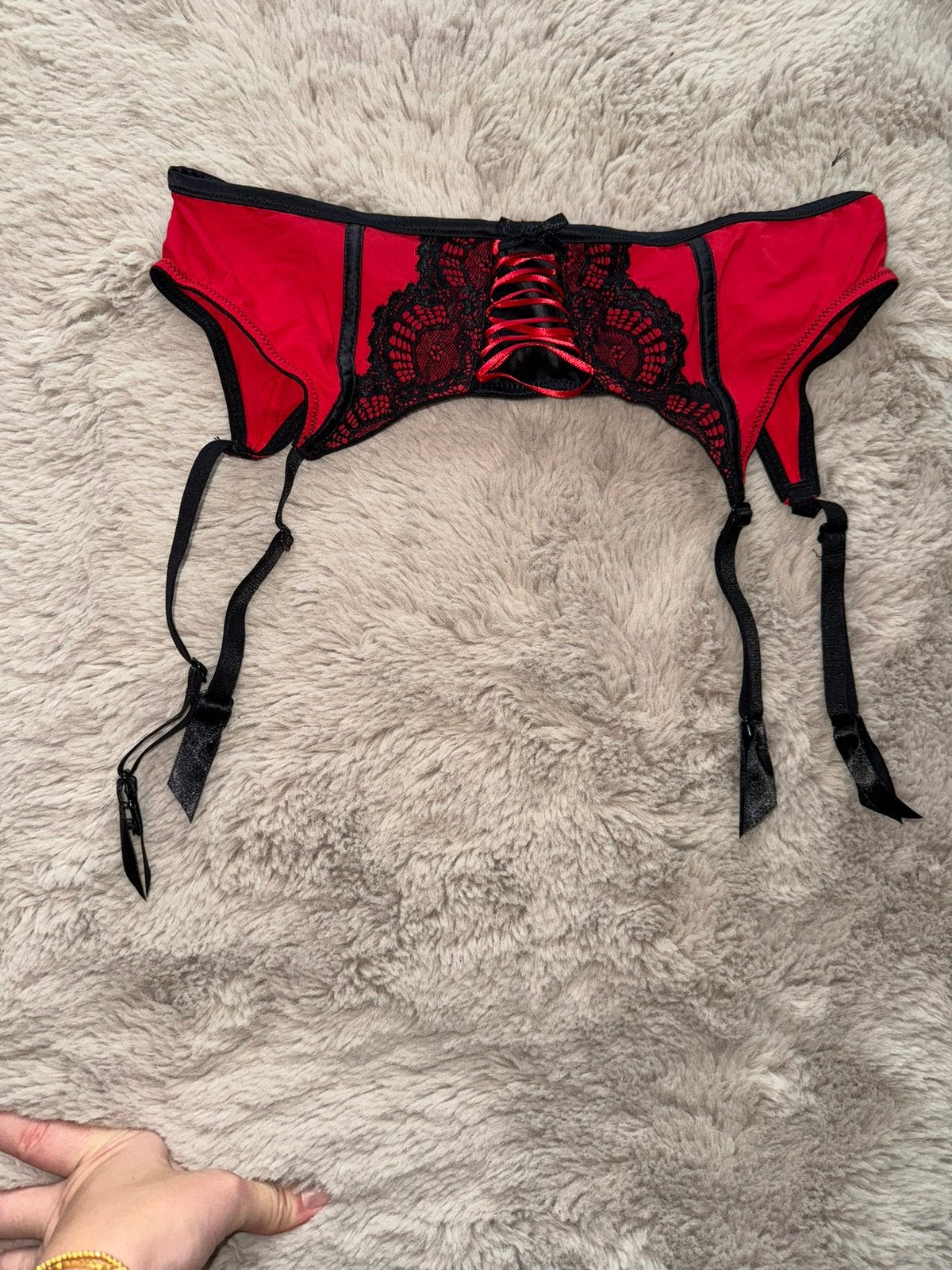 Jarretels rood met zwart, Ophalen of Verzenden, Rood, Body of Korset