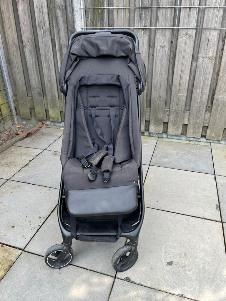 Dubatti Smart Buggy- Black, Kinderen en Baby's, Buggy's, Ophalen of Verzenden, Gebruikt