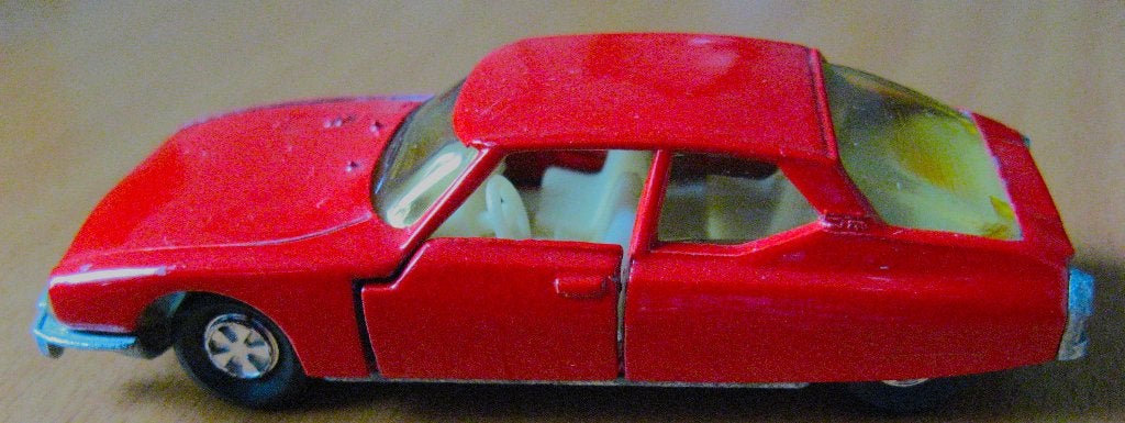 EchtOud 1970 MAJORETTE CITROEN SM MASERATI model 1/64 metaal, Ophalen of Verzenden, Nieuw, Auto