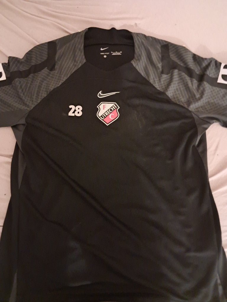 Fc utrecht worn shirt bas dost te koop ophalen in utrecht, Ophalen, Zo goed als nieuw, F.C. Utrecht, Overige typen