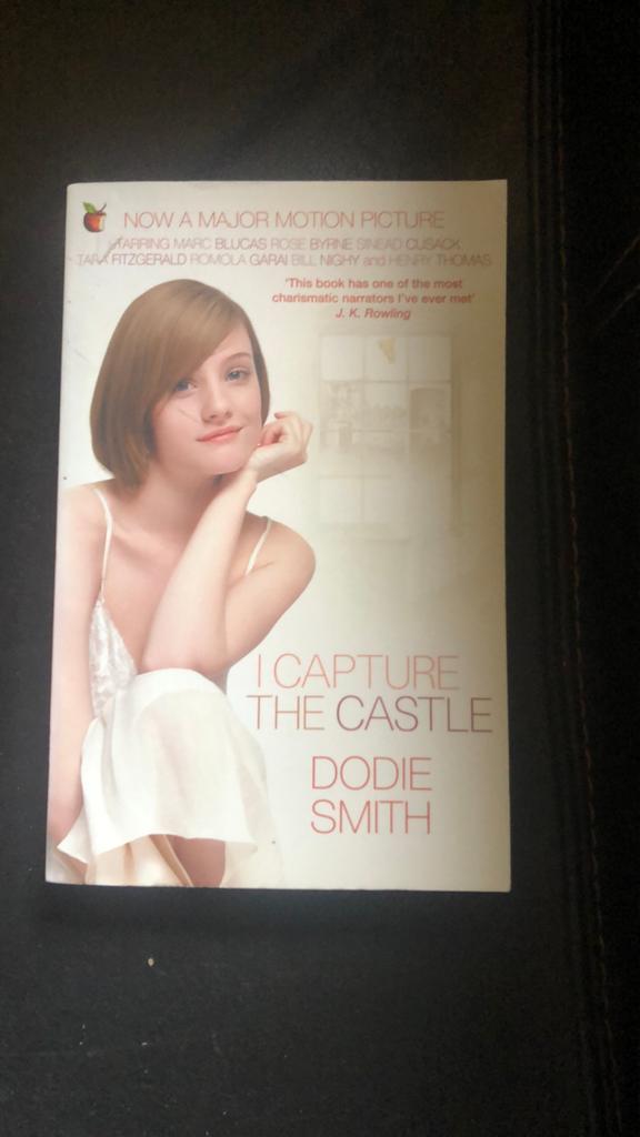 Dodie  Smith. I capture the castle, Ophalen of Verzenden, Zo goed als nieuw