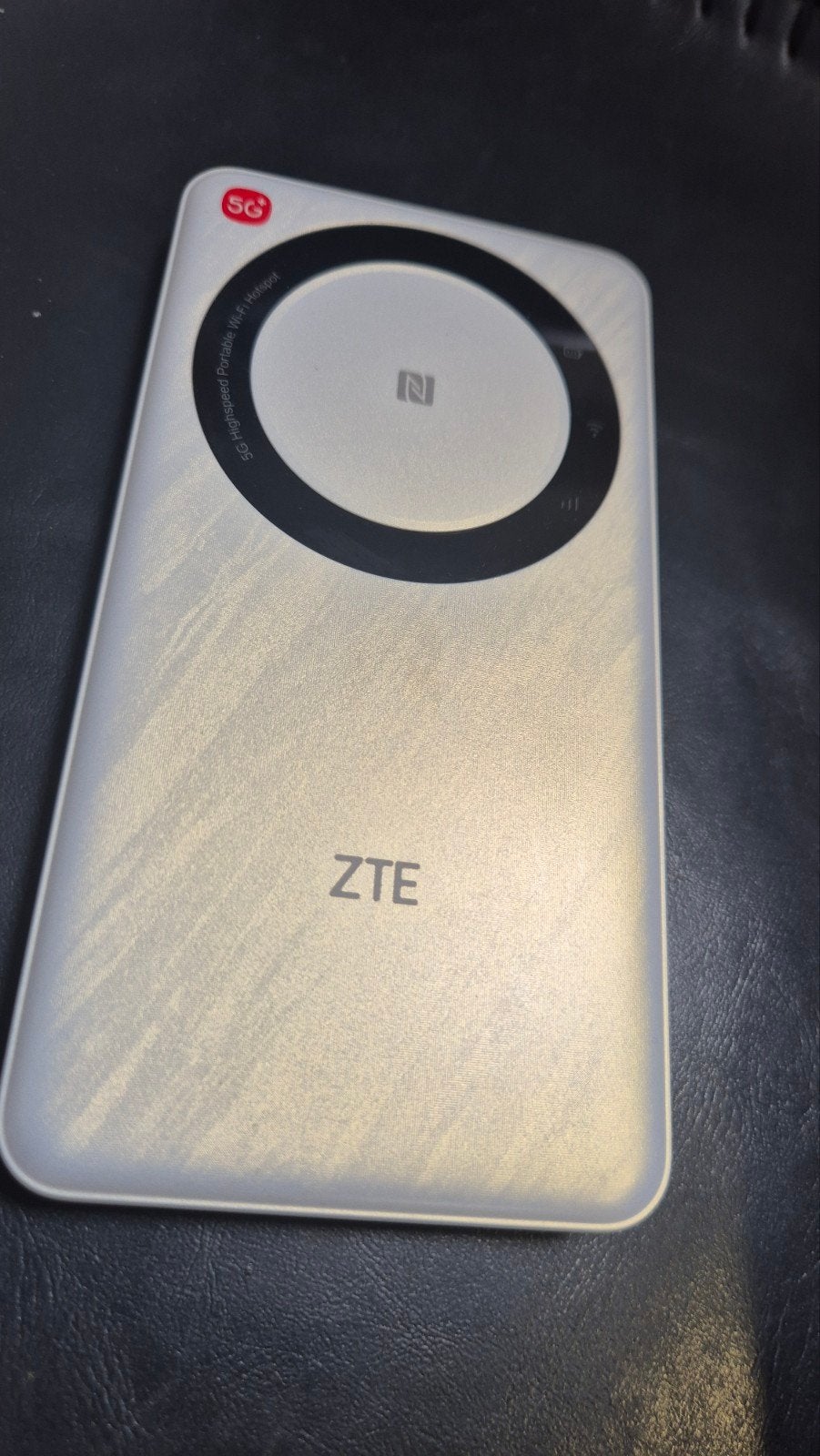 ZTE 5G Portable Wi-Fi Hotspot mobiele wifi router, Ophalen of Verzenden, Zo goed als nieuw