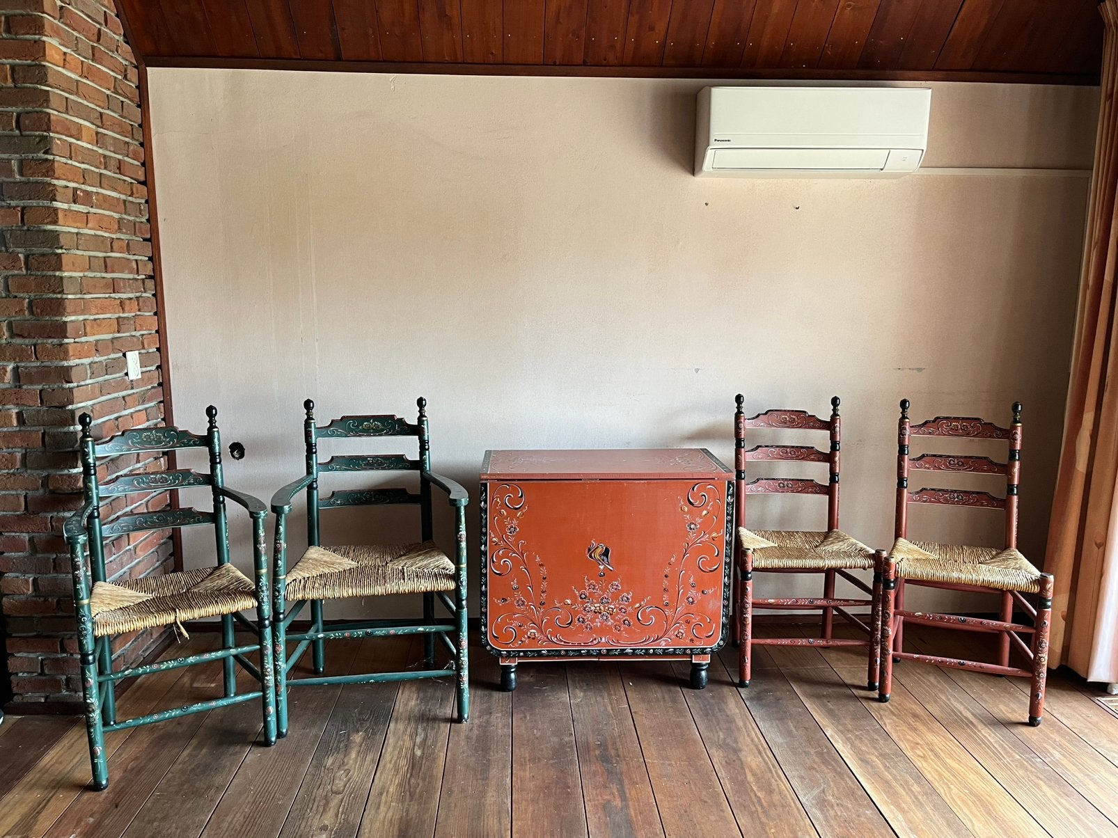 Complete Hindelooper set (4 stoelen + uitklapbare tafel), Ophalen
