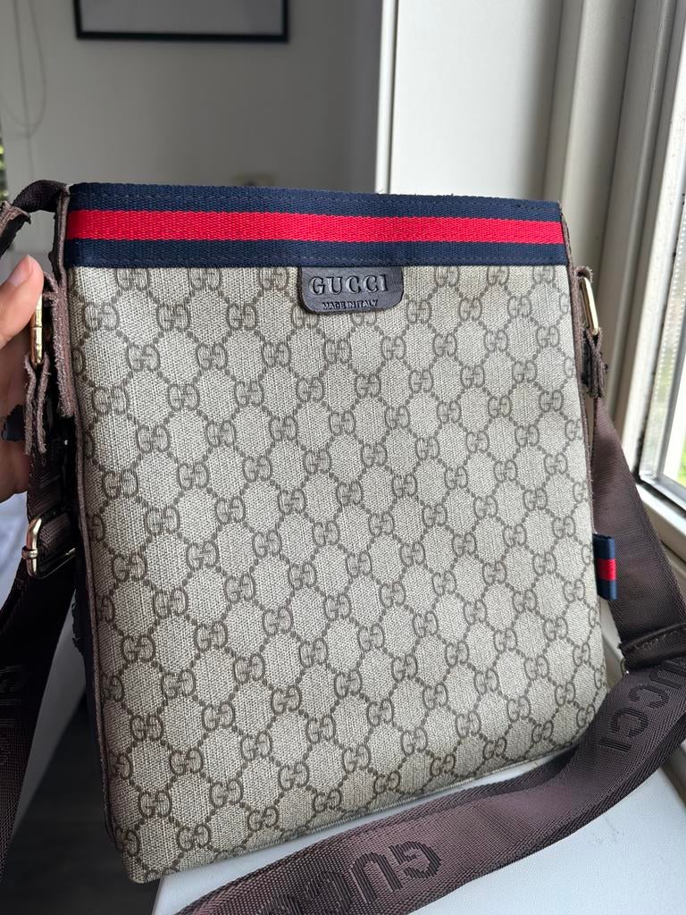 Gucci tas, Sieraden, Tassen en Uiterlijk, Gebruikt, Beige, Leer, Ophalen