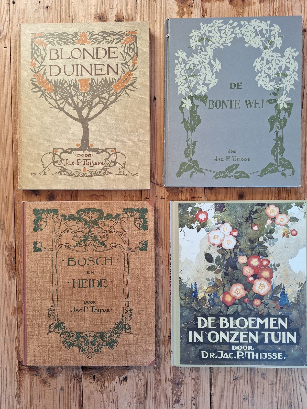 4 boeken van jac. P. Thijsse, Verkade plaatjes, Ophalen of Verzenden, Gelezen, Jac. P. Thijsse, Plaatjesalbum
