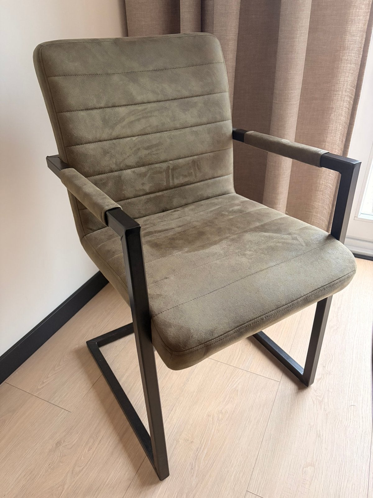 4 eetkamerstoelen Lizzy - Leenbakker, Ophalen, Overige materialen, Overige kleuren, Zo goed als nieuw