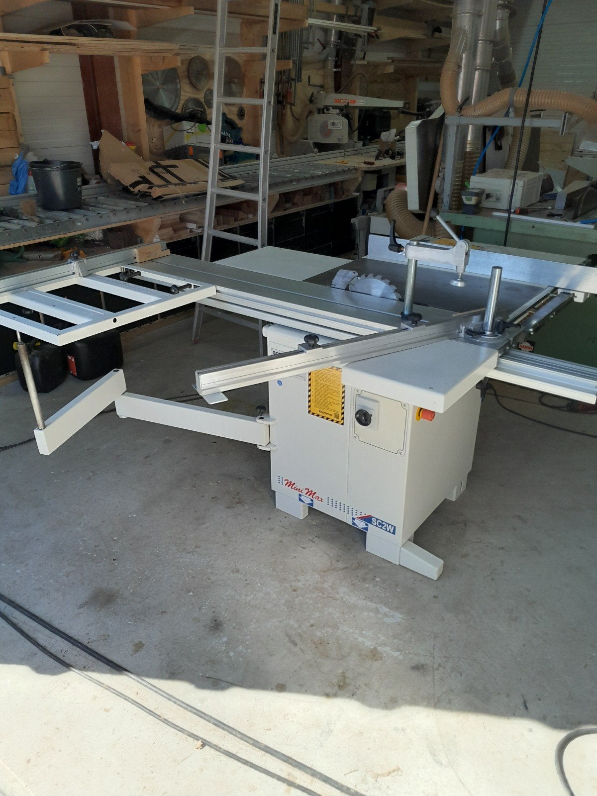 scm Minimax formaatzaag mini 230 volt als nieuw, Doe-het-zelf en Verbouw, Gereedschap | Zaagmachines, Ophalen, Cirkelzaag, 70 mm of meer