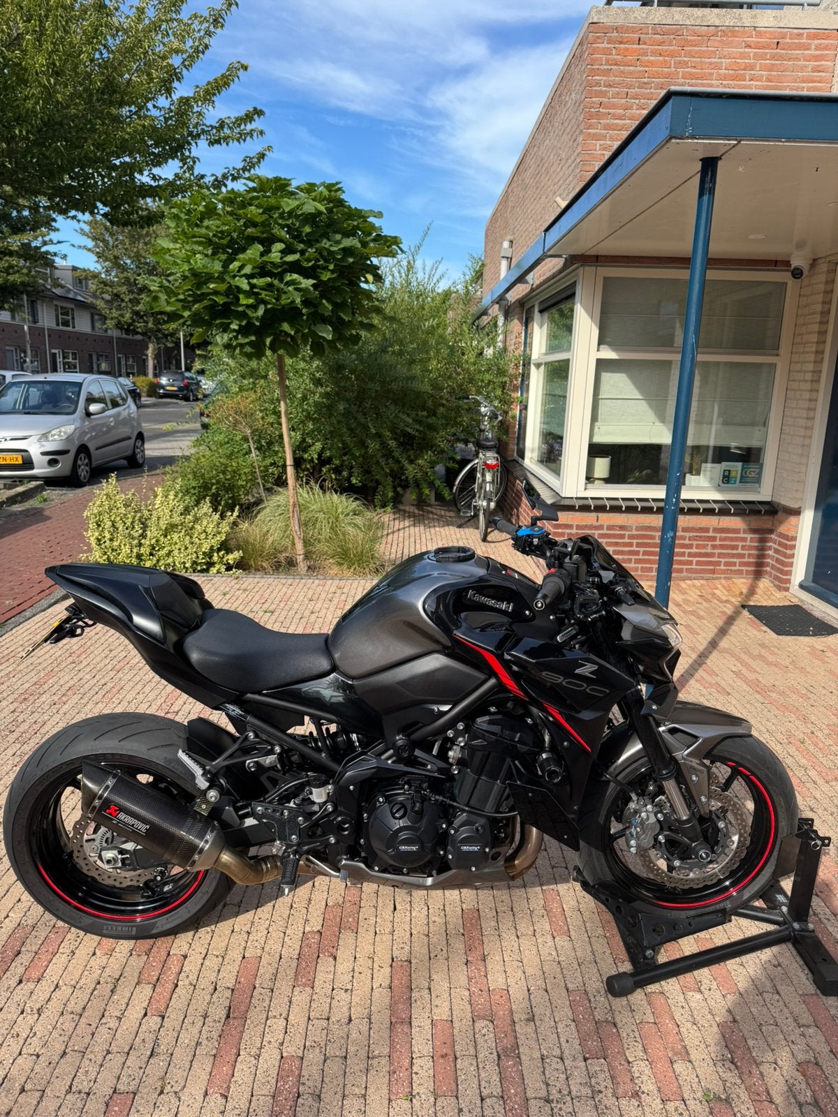 Kawasaki z900 2023 full akra quickshifter, Motoren, 4 cilinders, Particulier, 949 cc, Naked bike