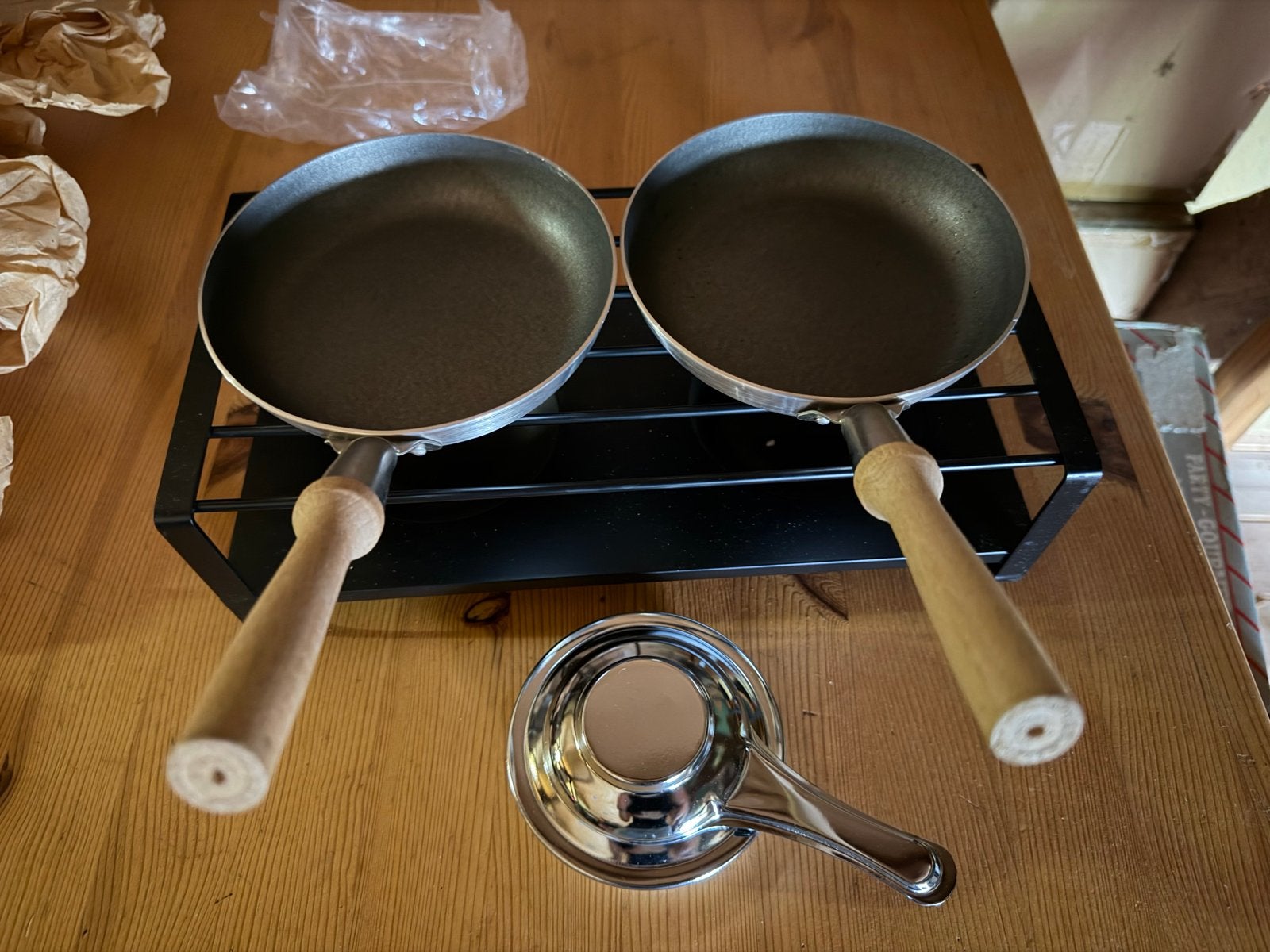 Gourmetset met 2 pannetjes en 1 brander, Verzenden, Overige typen, Met handvatten, Zo goed als nieuw