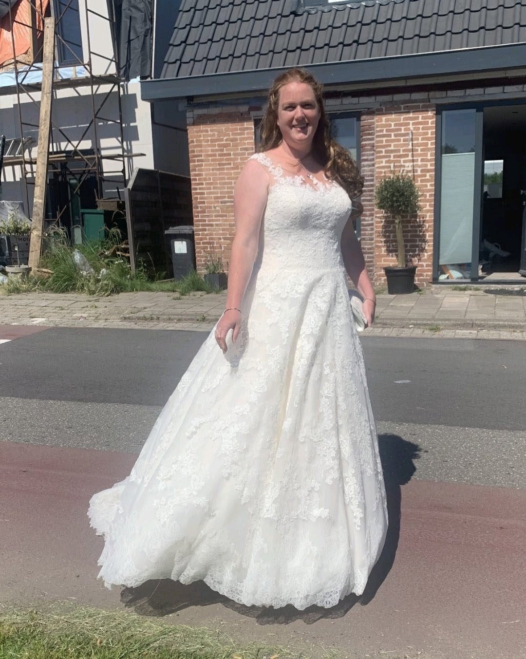 Ivoor Trouwjurk Maat 44 met Tule voor Sisi Effect, Ophalen, Zo goed als nieuw, Overige kleuren, Trouwjurk