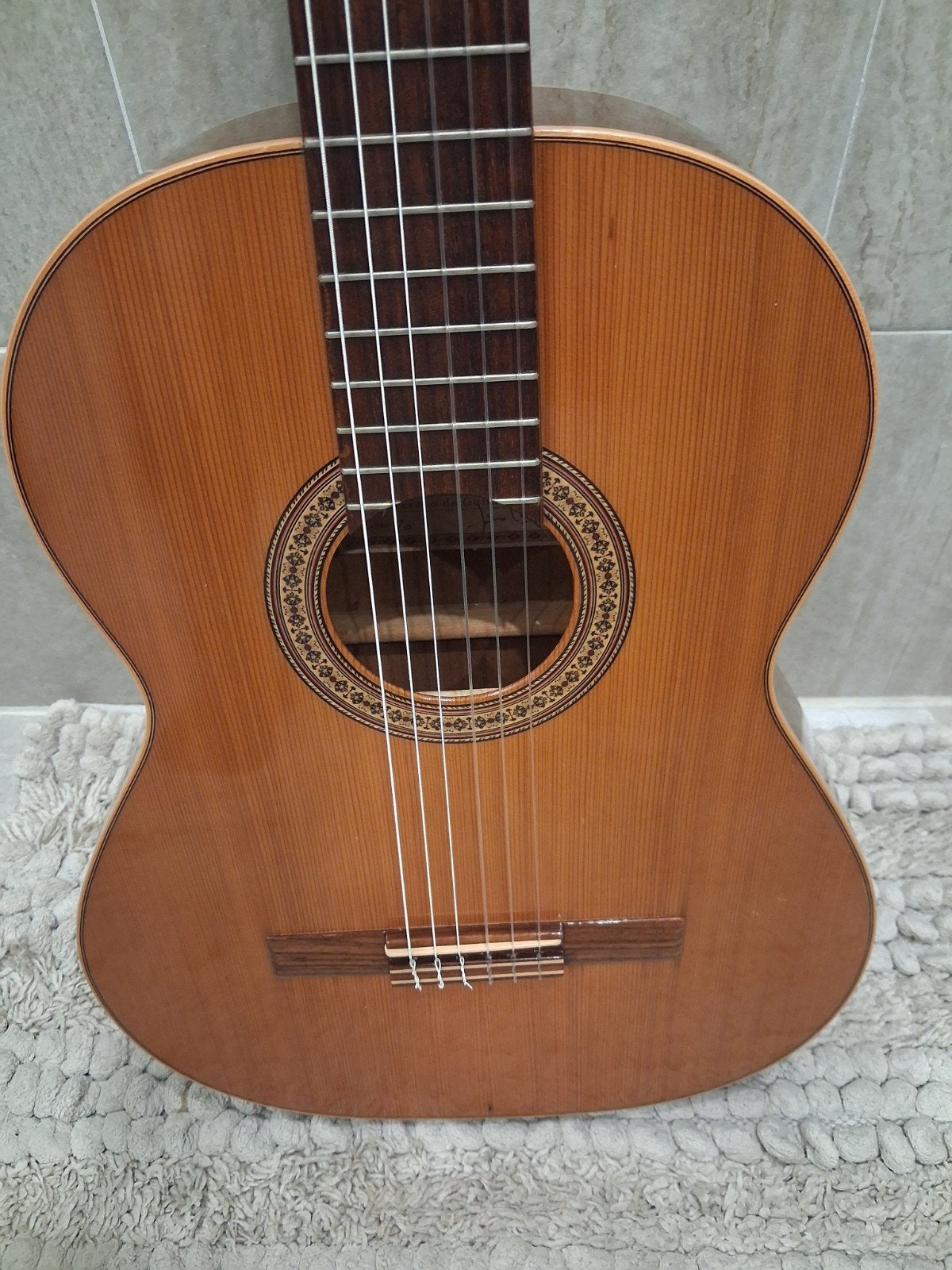 JC Castilla modelo 20 Spaanse gitaar  met solid top