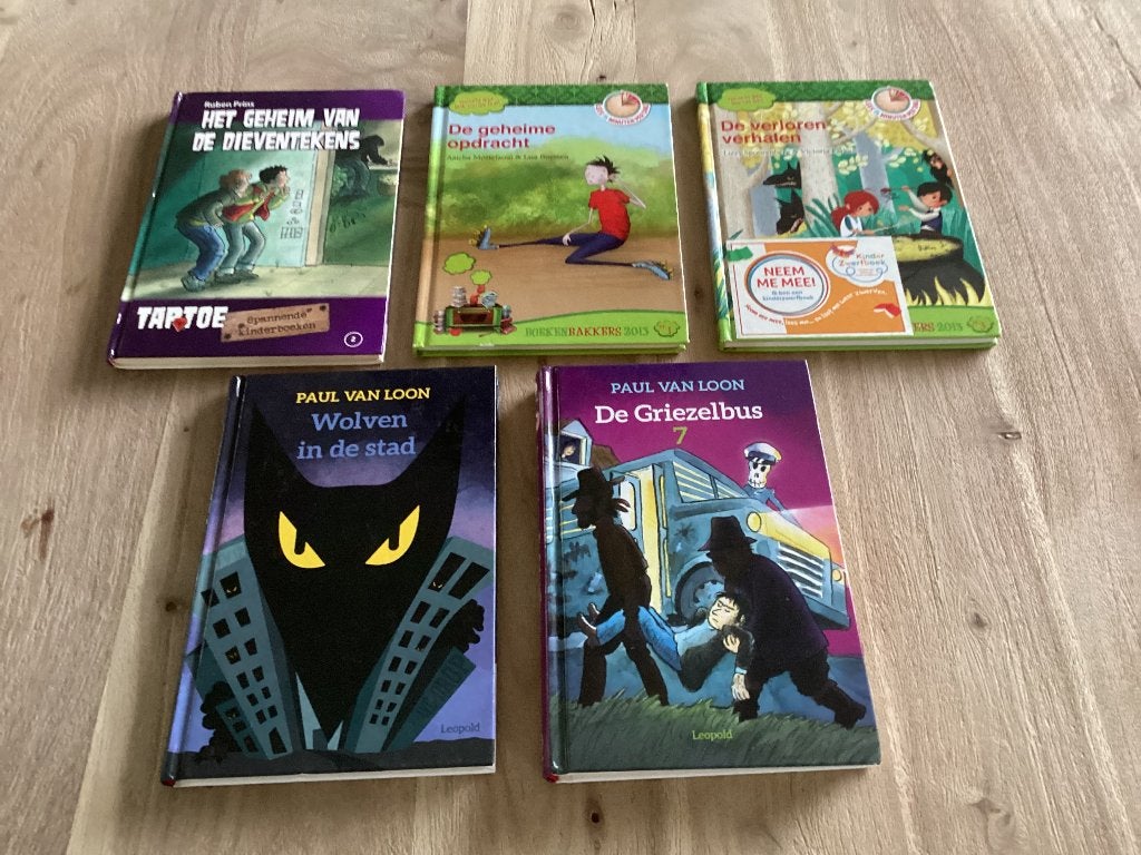 Jongensboeken, vijf stuks., Boeken, Ophalen of Verzenden, Zo goed als nieuw, Non-fictie