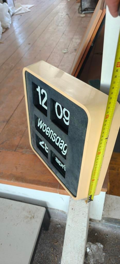 Vintage Bodet flipklok - Werkt op batterijen, Antiek en Kunst, Antiek | Klokken, Ophalen of Verzenden