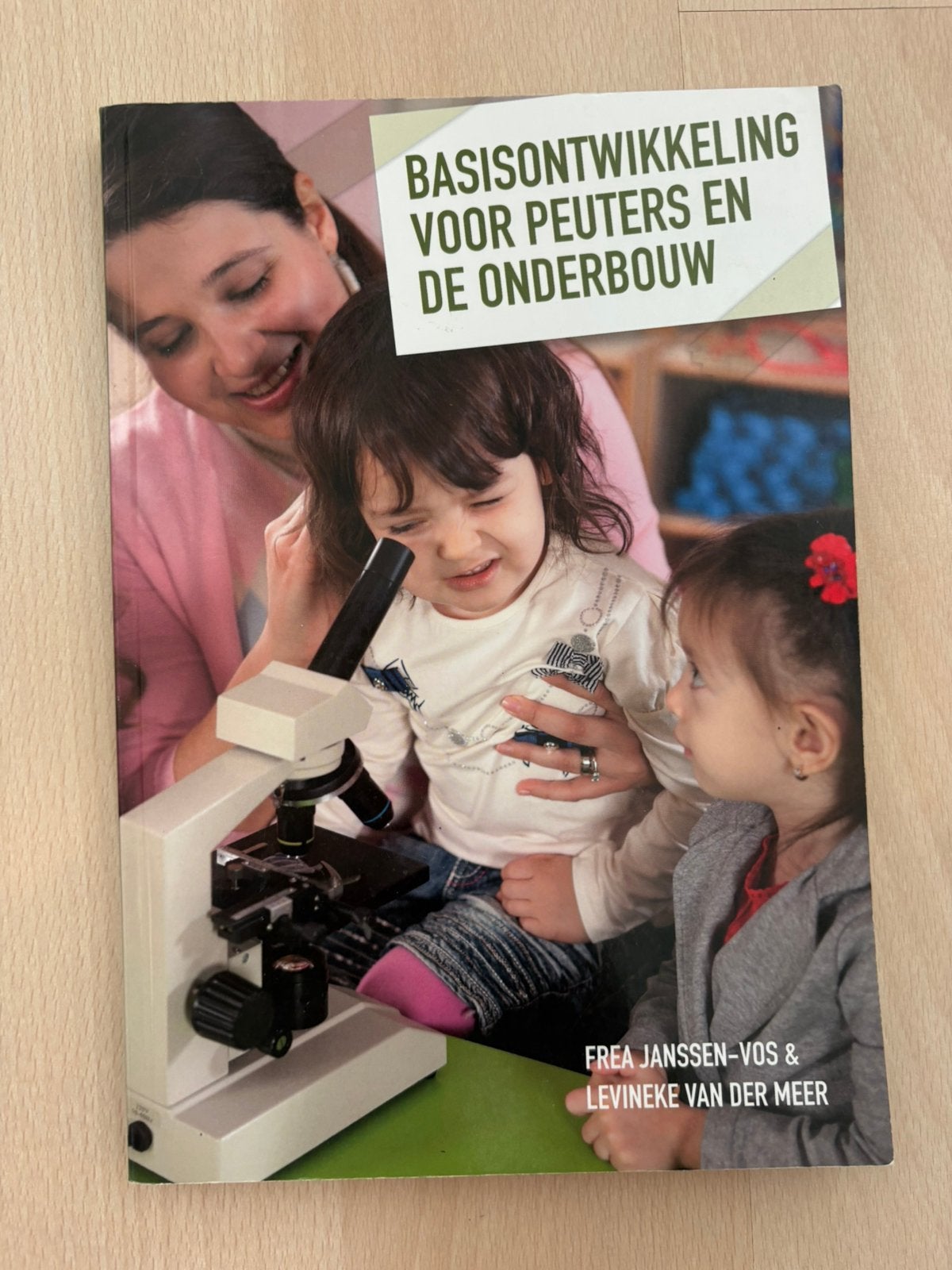 Basisontwikkeling voor peuters en de onderbouw, Ophalen of Verzenden, Zo goed als nieuw, HBO, Frea Janssen-Vos; Levineke van der Meer