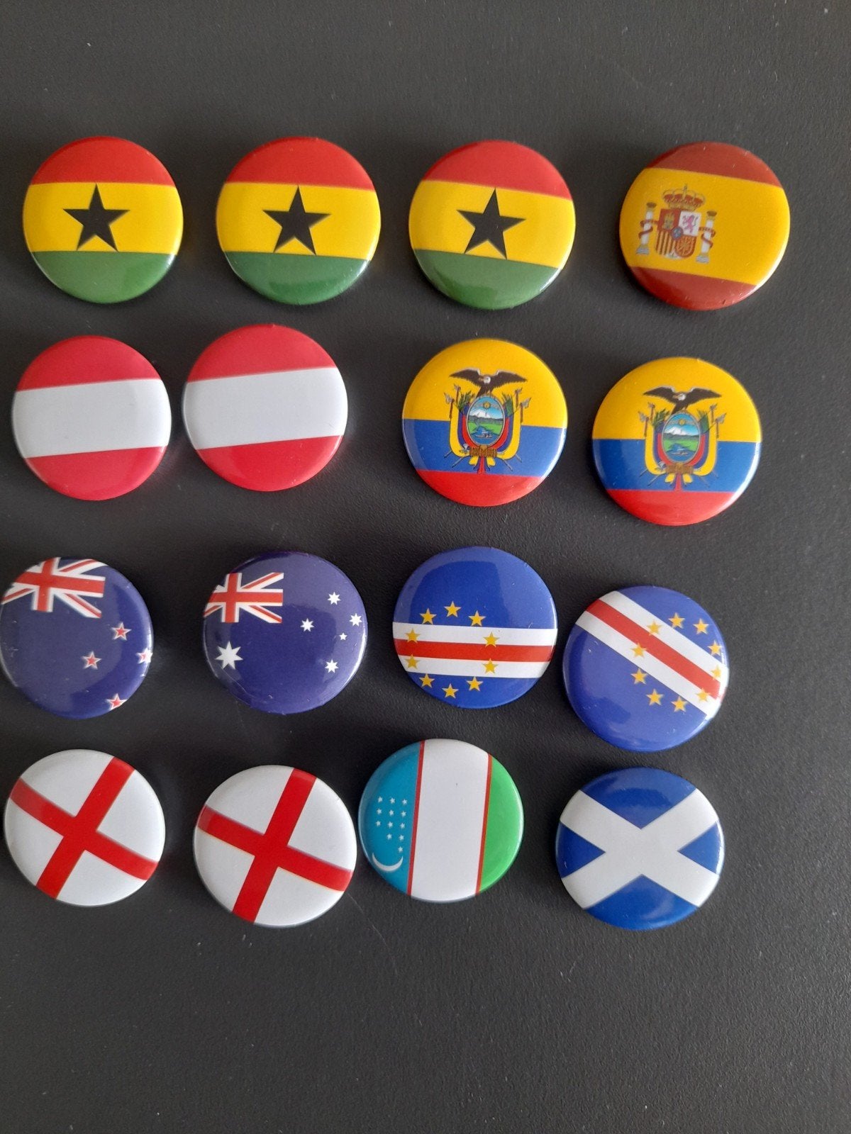 Deka WK buttons - diverse landen, Ophalen of Verzenden