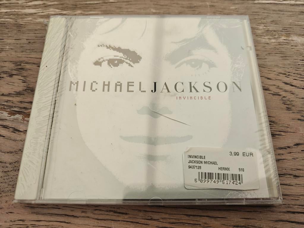 Michael Jackson - Invincible CD (sealed, scheurtje in cover), Ophalen of Verzenden, Nieuw in verpakking