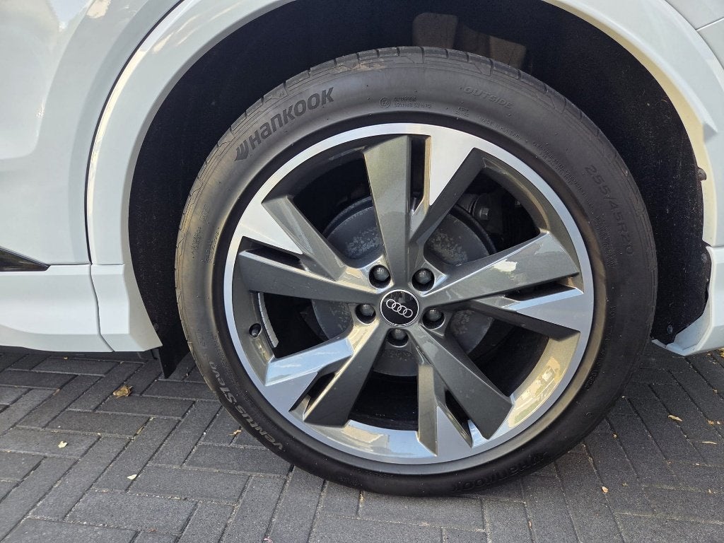 ZGAN: Originele Audi Q4 e-tron 20 inch zomerset – SCHADEVRIJ, Ophalen, Gebruikt, 255 mm, Banden en Velgen