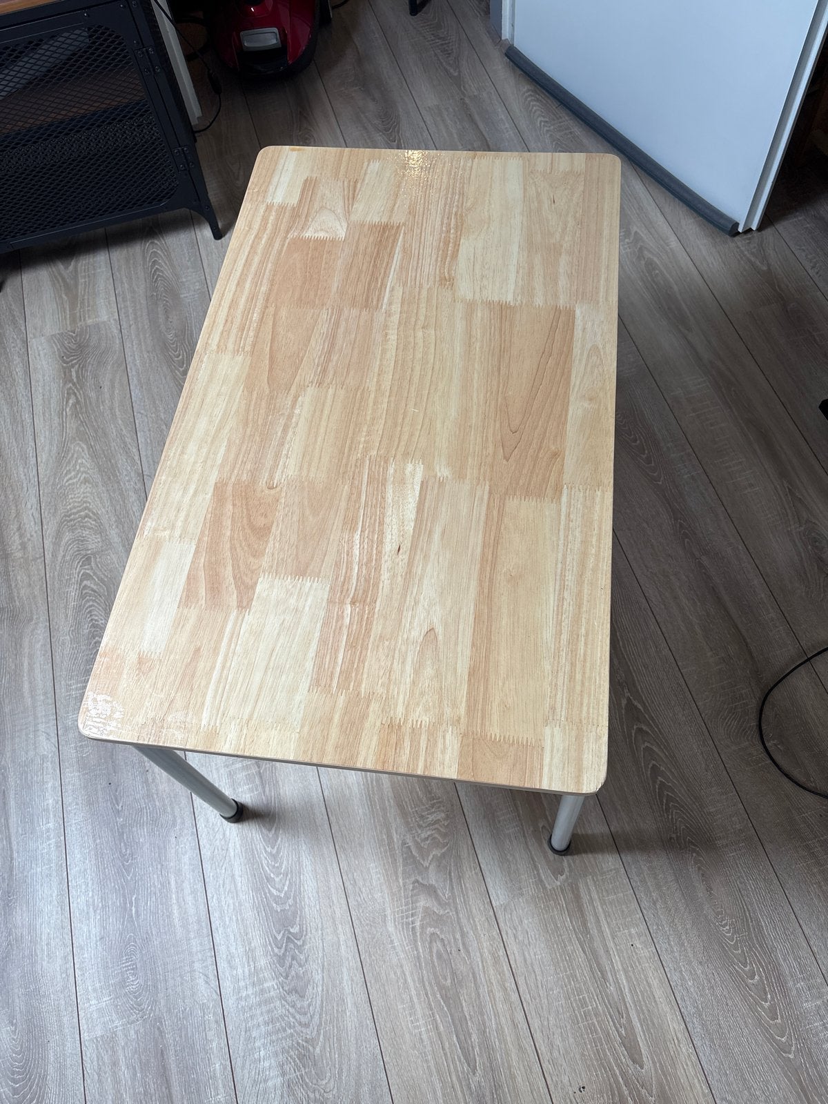 Kindertafel met metalen poten, Ophalen, Gebruikt