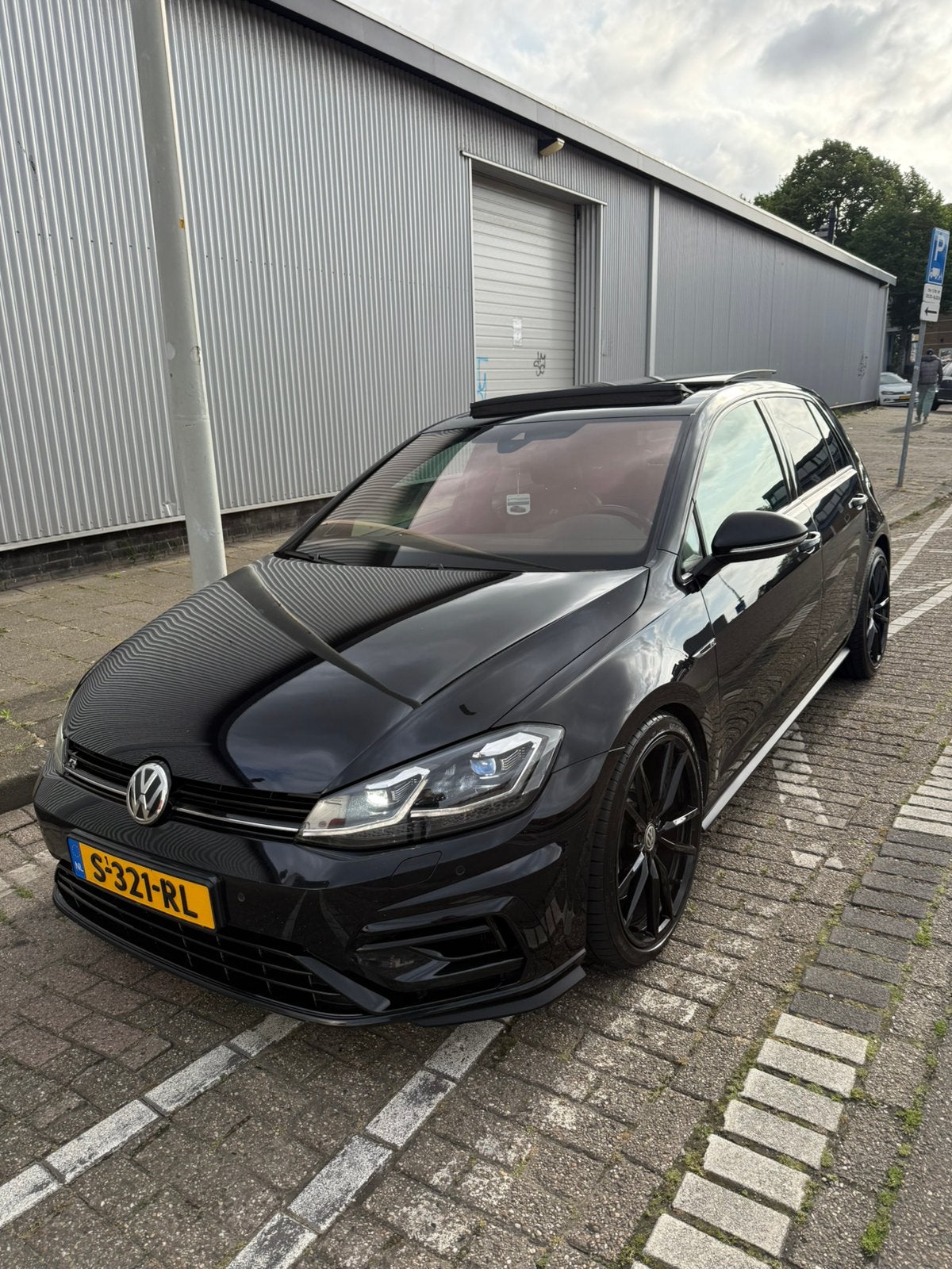 Volkswagen Golf 7,5 R 2.0 TSI 300pk 4Motion 5D 2019 Zwart, Auto's, Zwart, 4 cilinders, 1984 cc, Zwart