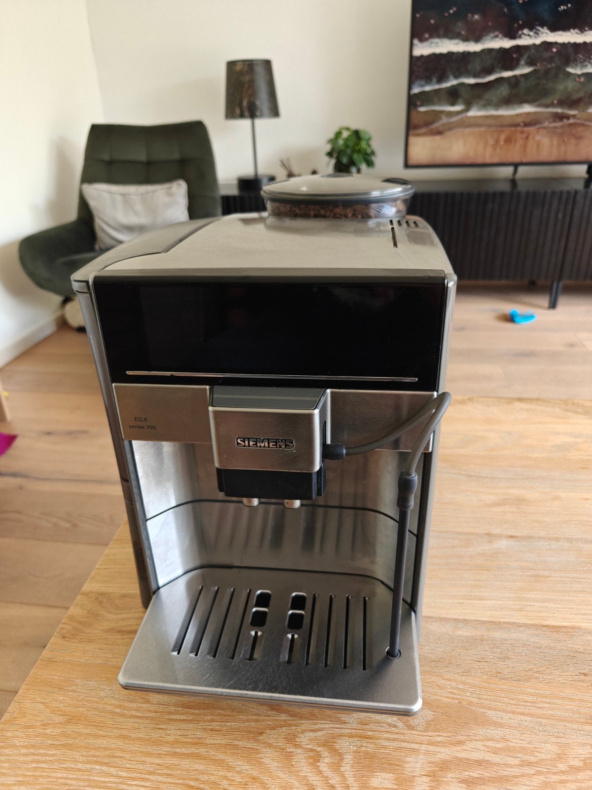 Siemens EQ.6 s700 volautomatische espressomachine, Ophalen, Gemalen koffie, Gebruikt, 10 kopjes of meer