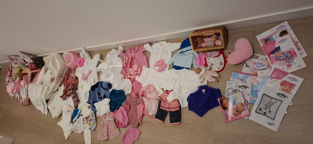 Poppen w.o. Baby Born en accessoires, Ophalen, Gebruikt, Babypop