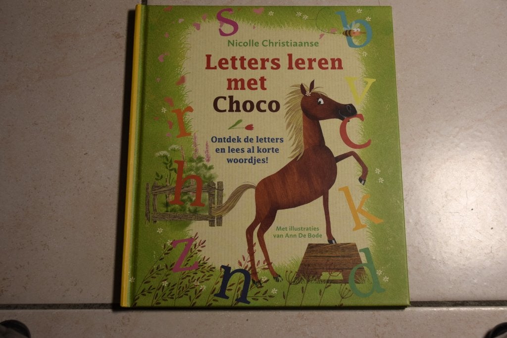 Letters leren met Choco / Nicolle Christiaanse, Ophalen of Verzenden, Zo goed als nieuw, Fictie algemeen