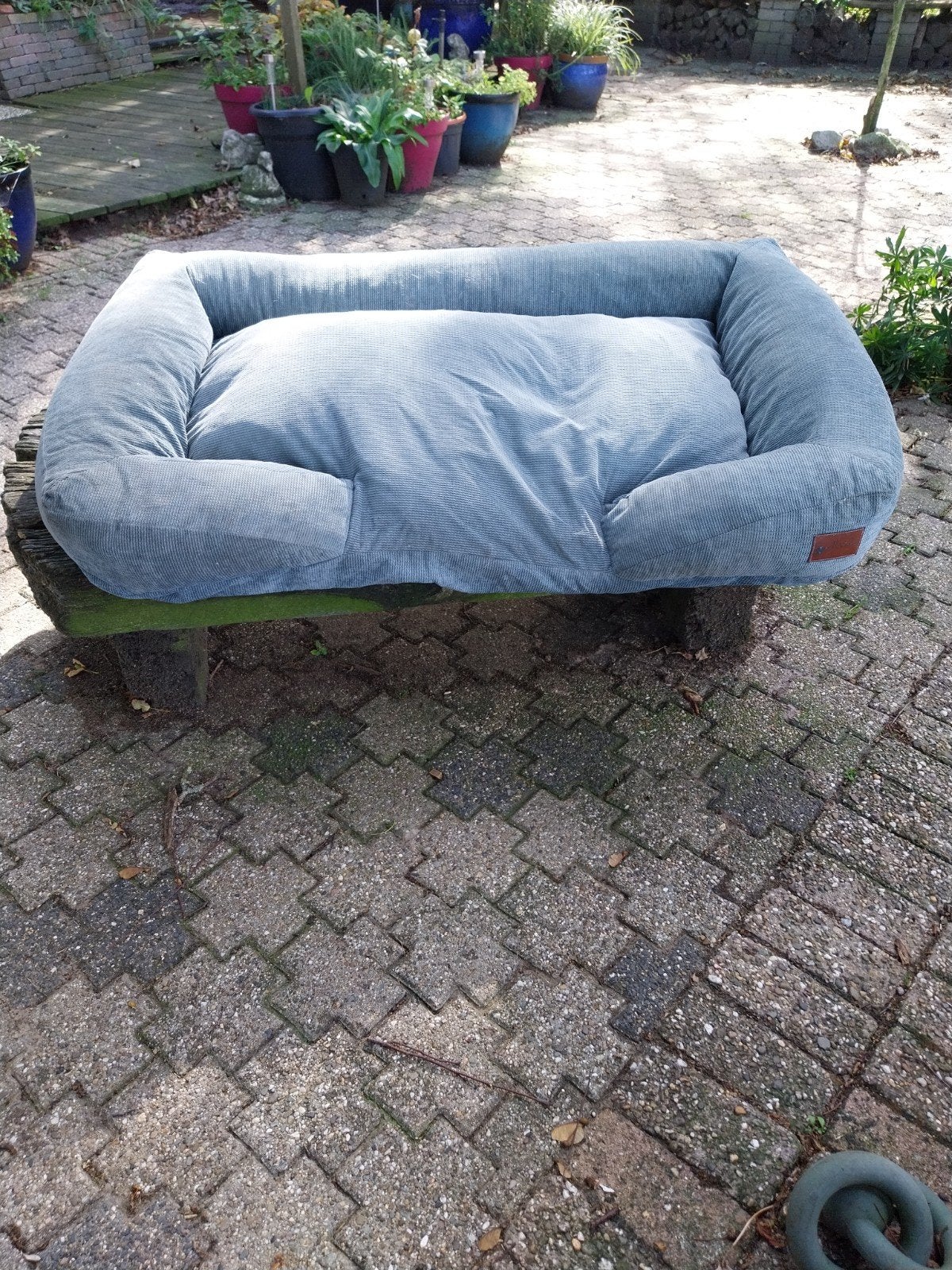 hondenbed, Ophalen, Zo goed als nieuw, Stof