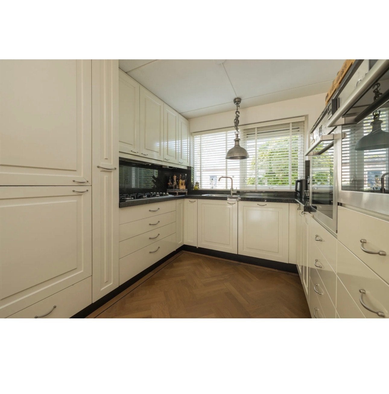 Complete U-vormige met apparatuur - Crème/Wit, Huis en Inrichting, Ophalen, Gebruikt, Hoekkeuken, Graniet of Steen