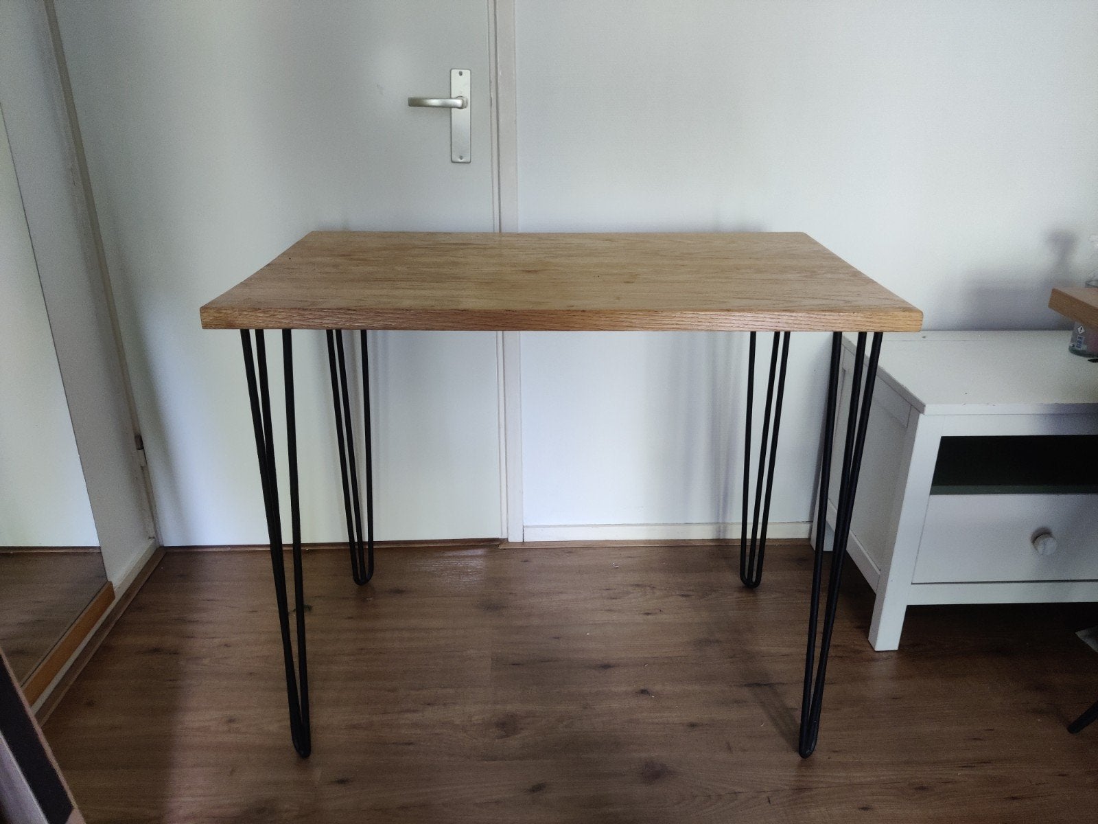 Eikenhouten tafel met metalen poten, Ophalen, 100 tot 150 cm, Eikenhout, 50 tot 100 cm