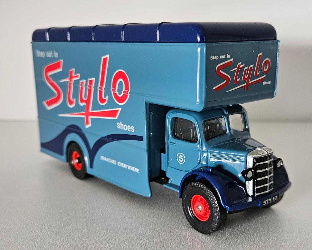 Bedford - 3CWT truck container - Stylo shoes, Hobby en Vrije tijd, Modelauto's | 1:50, Ophalen of Verzenden, Zo goed als nieuw