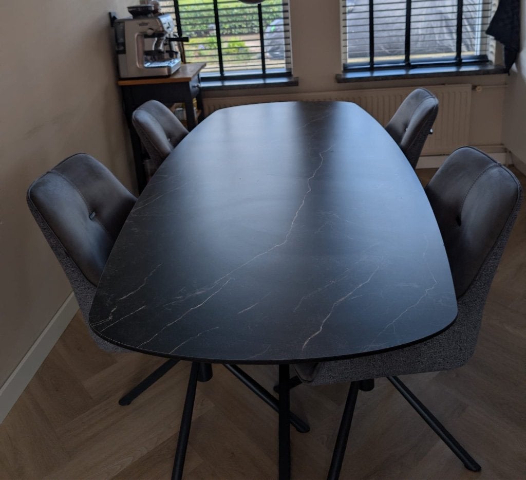 Eettafel, Huis en Inrichting, Tafels | Eettafels, 200 cm of meer, Zo goed als nieuw, Vijf personen of meer, Ovaal