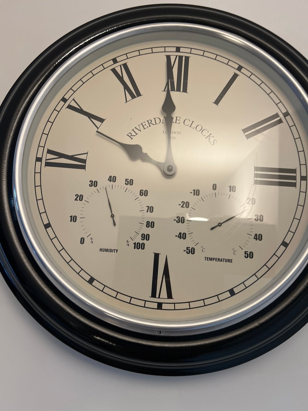 Riverdale Klok met Thermometer en Hygrometer, Ophalen, Analoog, Zo goed als nieuw, Overige merken