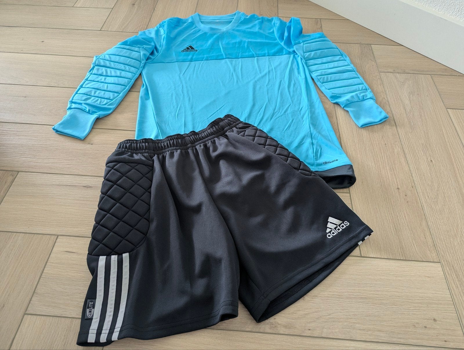 Keepers pak Adidas maat M, Ophalen of Verzenden, Zo goed als nieuw