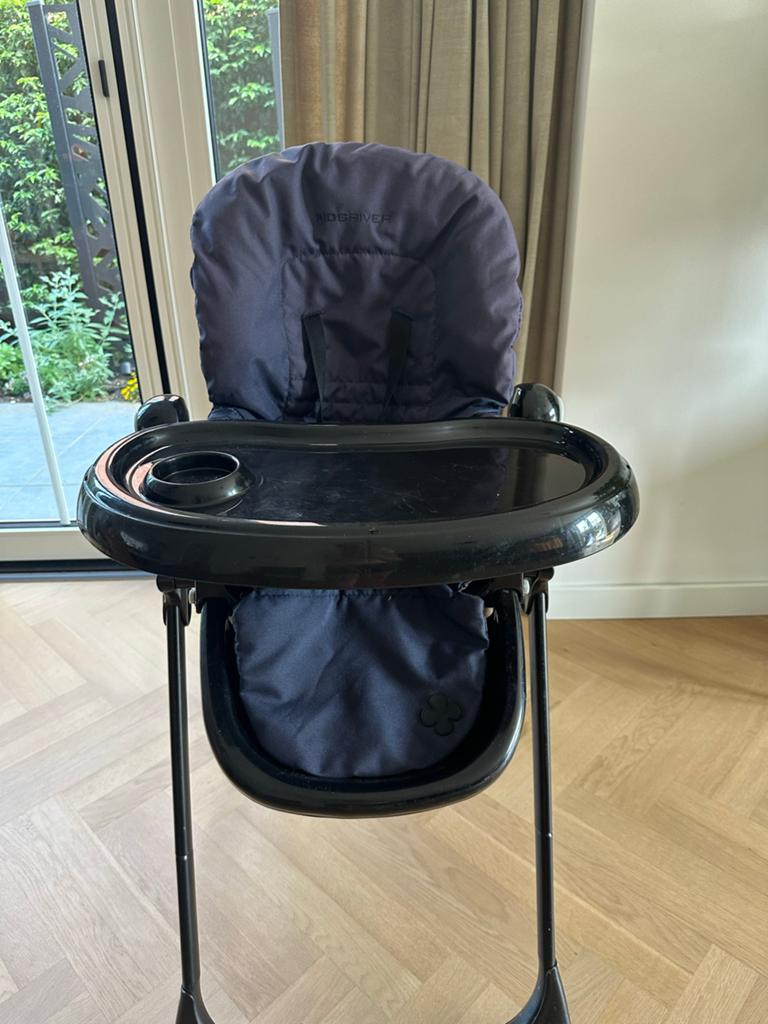 Kidsriver kinderstoel - Inklapbaar met eetblad, Kinderen en Baby's, Kinderstoelen, Ophalen, Gebruikt, Inklapstoel, Afneembaar eetblad
