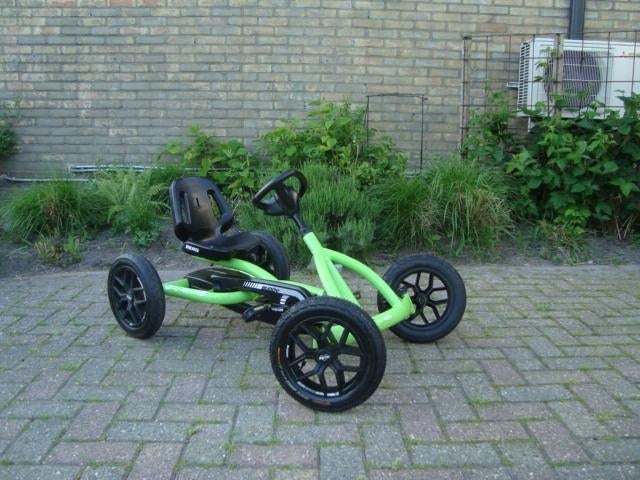 Berg Buddy Lime 2024 zgan !!!, Kinderen en Baby's, Speelgoed | Buiten | Skelters, Ophalen, Zo goed als nieuw, Berg, Vrijloopautomaat